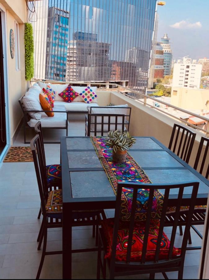 Apartamento Encomenderos: Vista Costanera en El Golf Santiago Exterior photo